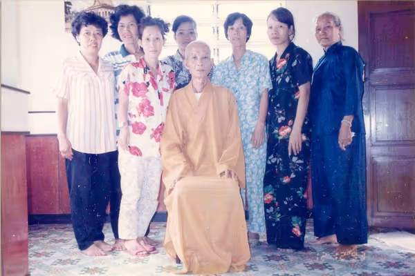 HÌNH ẢNH HOÀI NIỆM ÂN SƯ