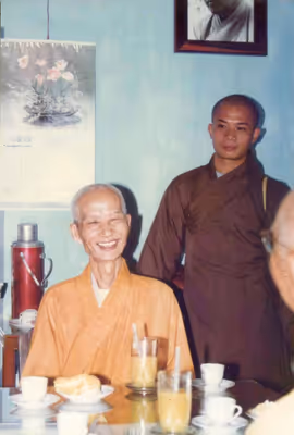 HÌNH ẢNH HOÀI NIỆM ÂN SƯ